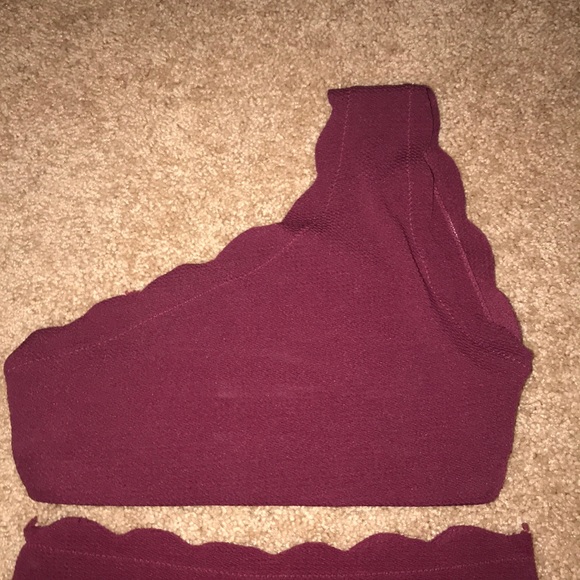 bathing suit - Picture 2 of 2